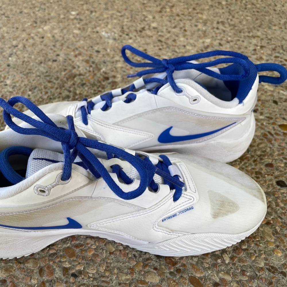 Nike Basketball Volleyball Court Sneakers